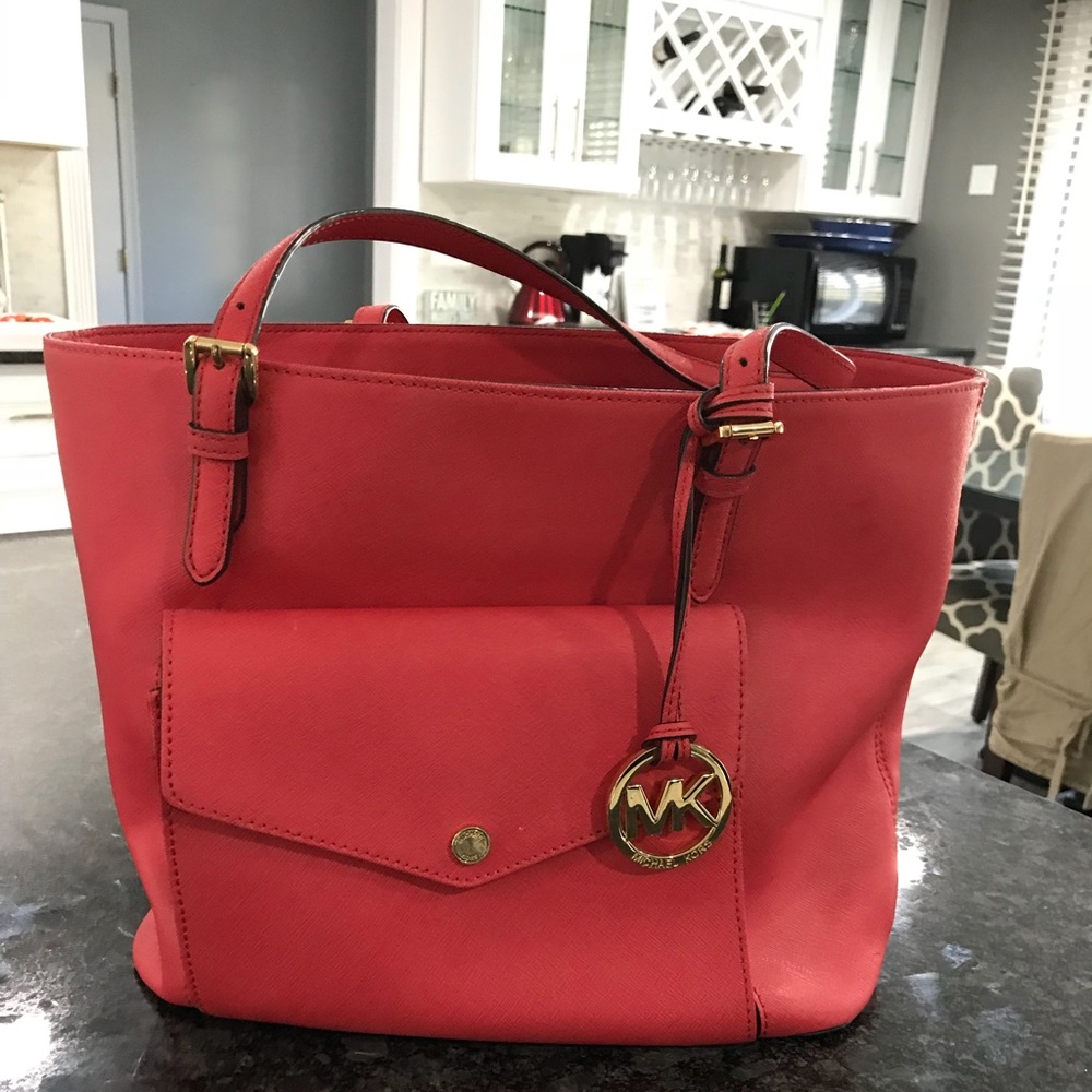 Michael Kors bag 🌸